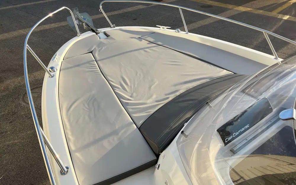 slider 6 Jeanneau Cap Camarat 6.5 WA Serie 2