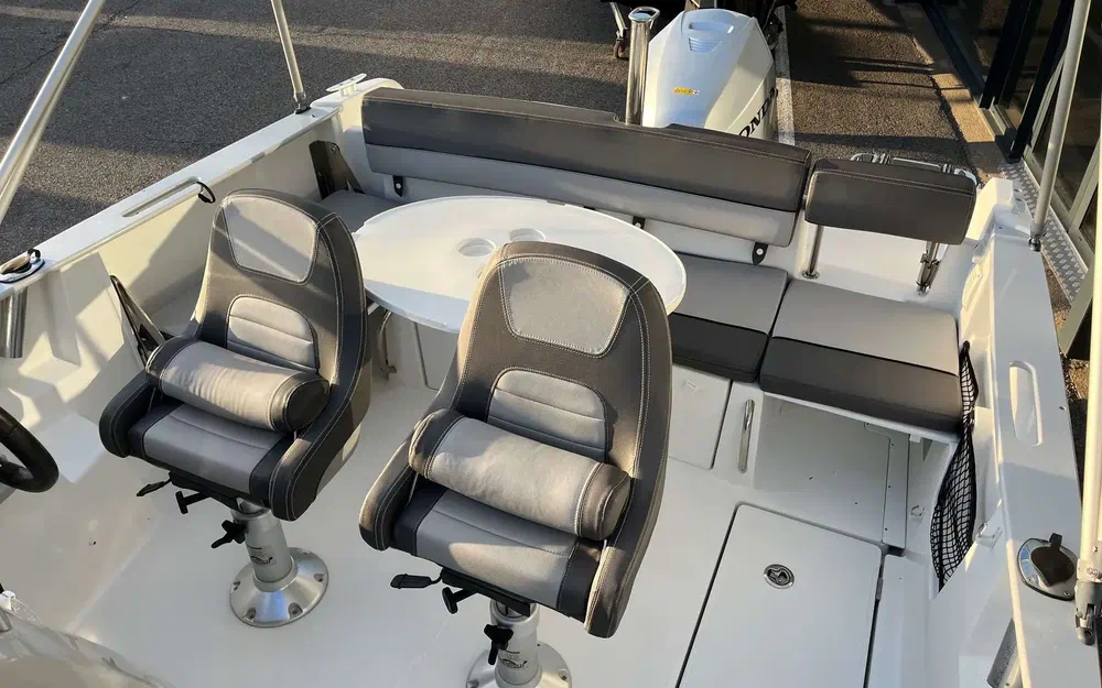 slider 8 Jeanneau Cap Camarat 6.5 WA Serie 2