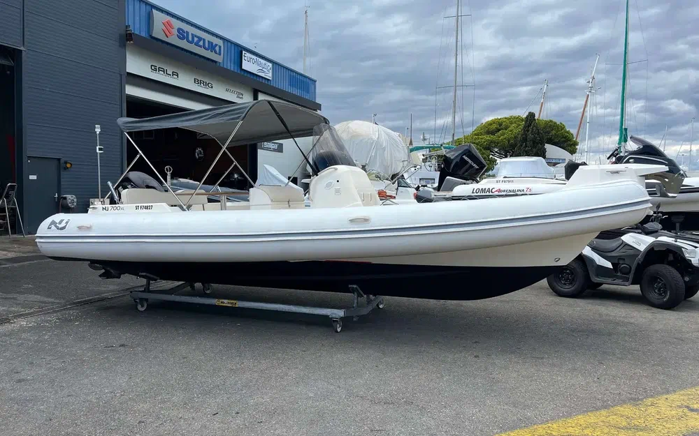 slider 0 Nuova Jolly 700