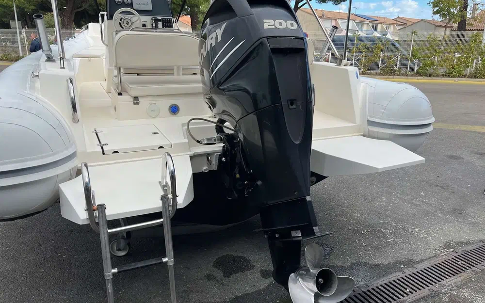 slider 1 Nuova Jolly 700