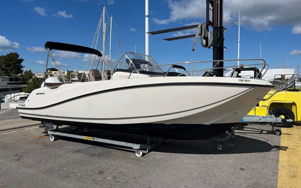 slider 0 Quicksilver Activ 675 Open