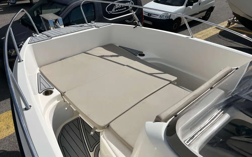 slider 11 Quicksilver Activ 675 Open