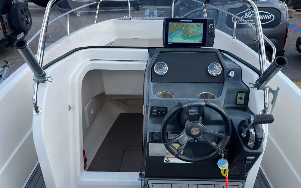 slider 6 Quicksilver Activ 675 Open