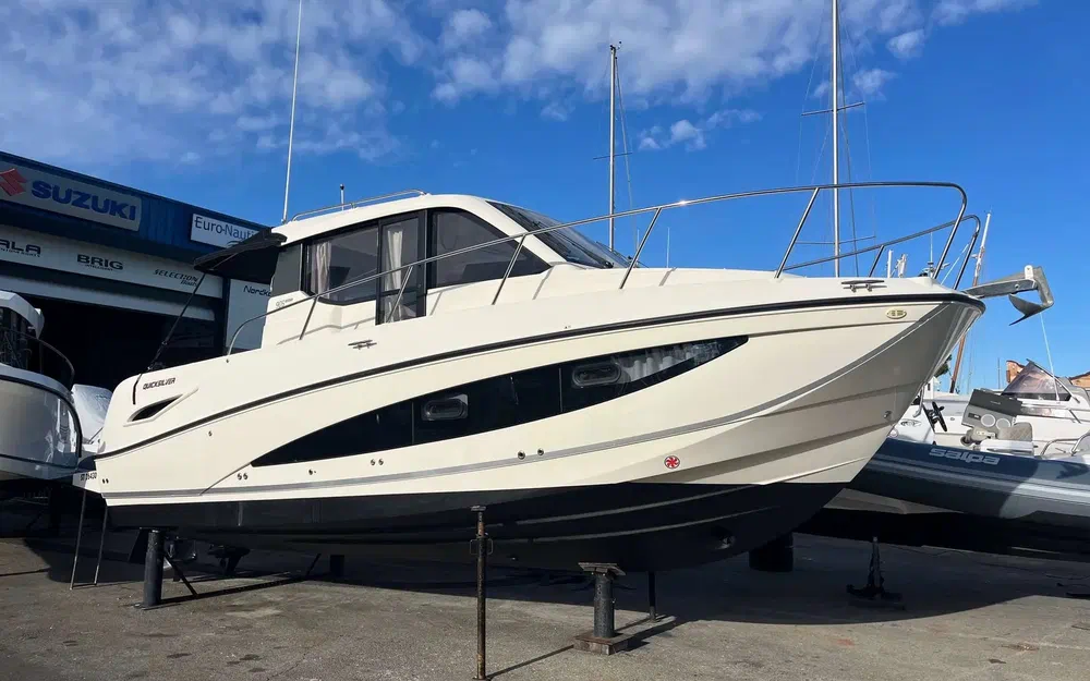 slider 11 Quicksilver Activ 905 Weekend