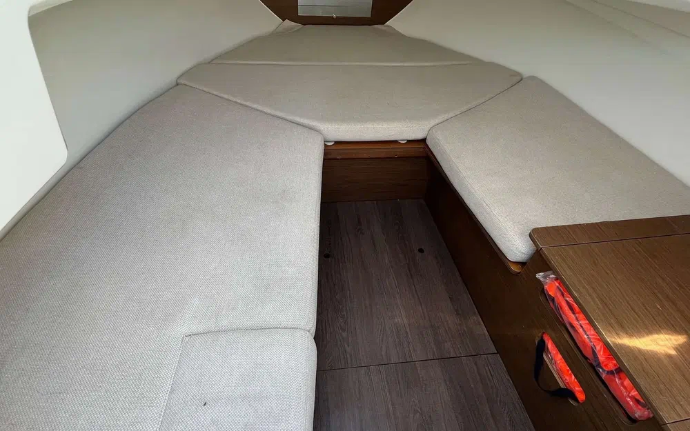 slider 7 Jeanneau Cap Camarat 6.5 WA Serie 2