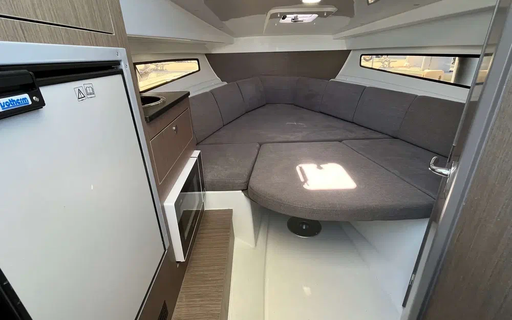 slider 9 Beneteau Flyer 8 SUNdeck V2