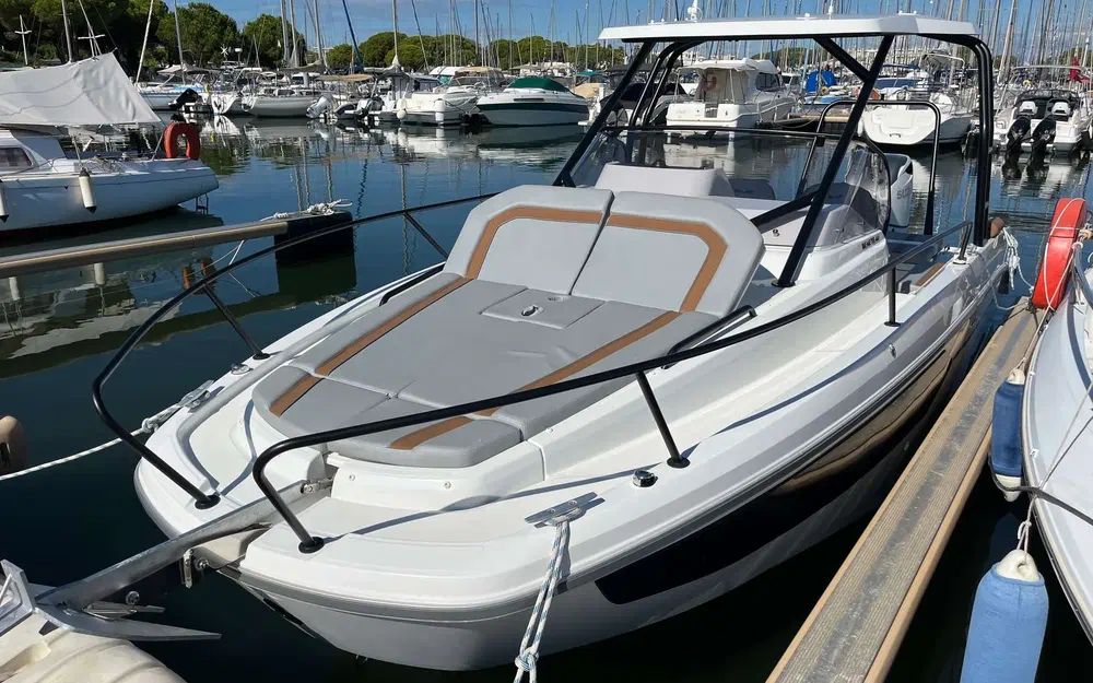 slider 3 Beneteau Flyer 8 SUNdeck V2