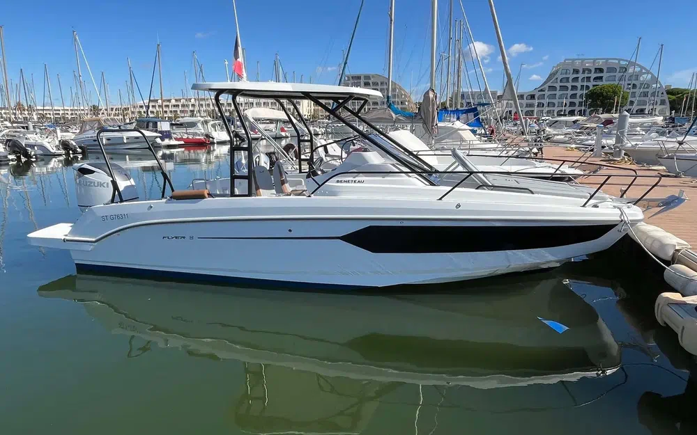 slider 4 Beneteau Flyer 8 SUNdeck V2