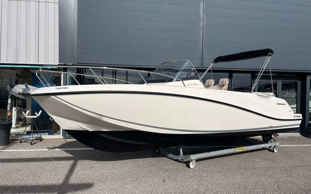 slider 0 Quicksilver Activ 675 Open