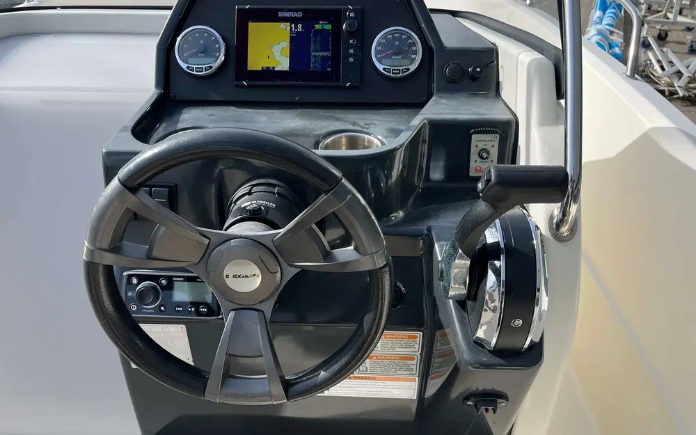 slider 3 Quicksilver Activ 675 Open