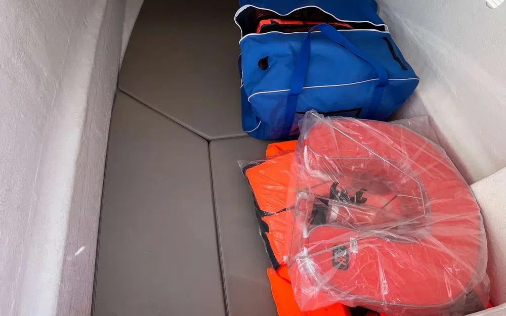 slider 11 Quicksilver Activ 675 Open