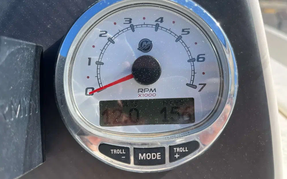 slider 8 Quicksilver Activ 675 Open