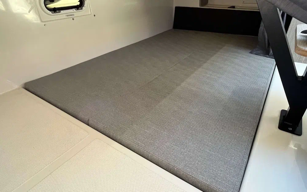 slider 13 Quicksilver Activ 875 Sundeck