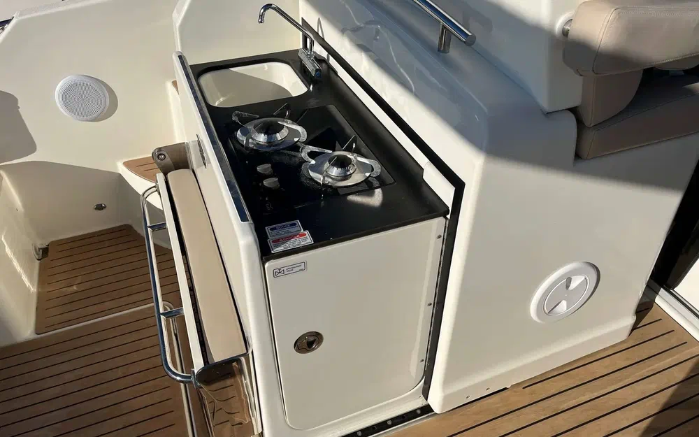 slider 2 Quicksilver Activ 875 Sundeck