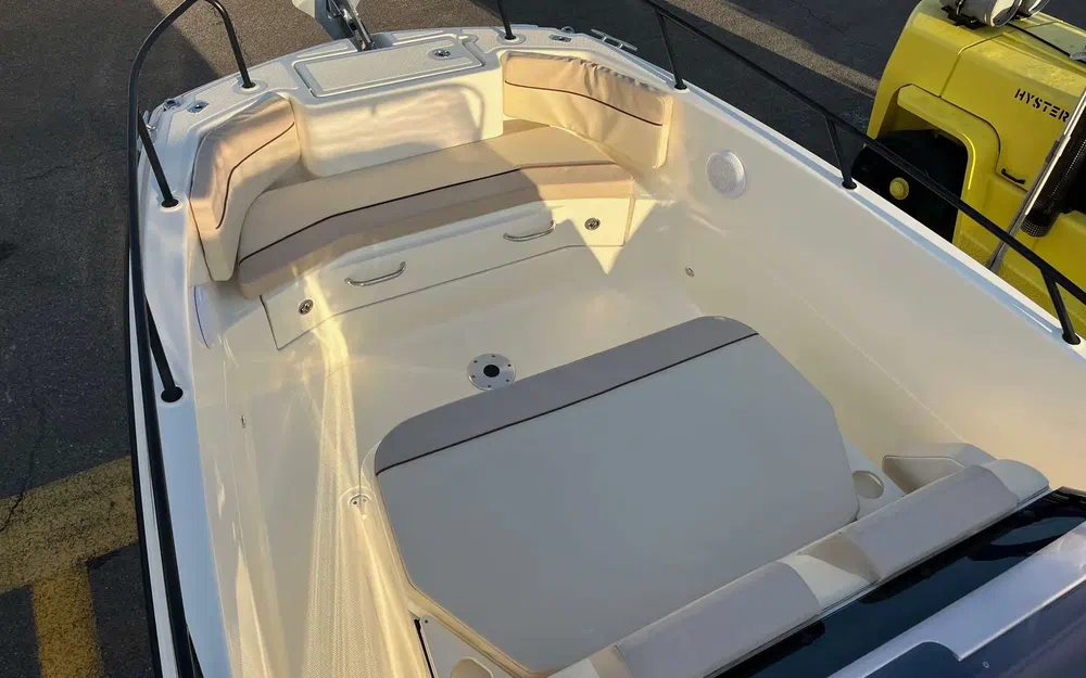 slider 14 Quicksilver Activ 805 Open