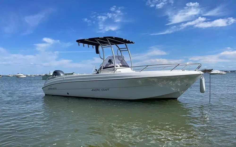 slider 0 Pacific Craft 670 Open