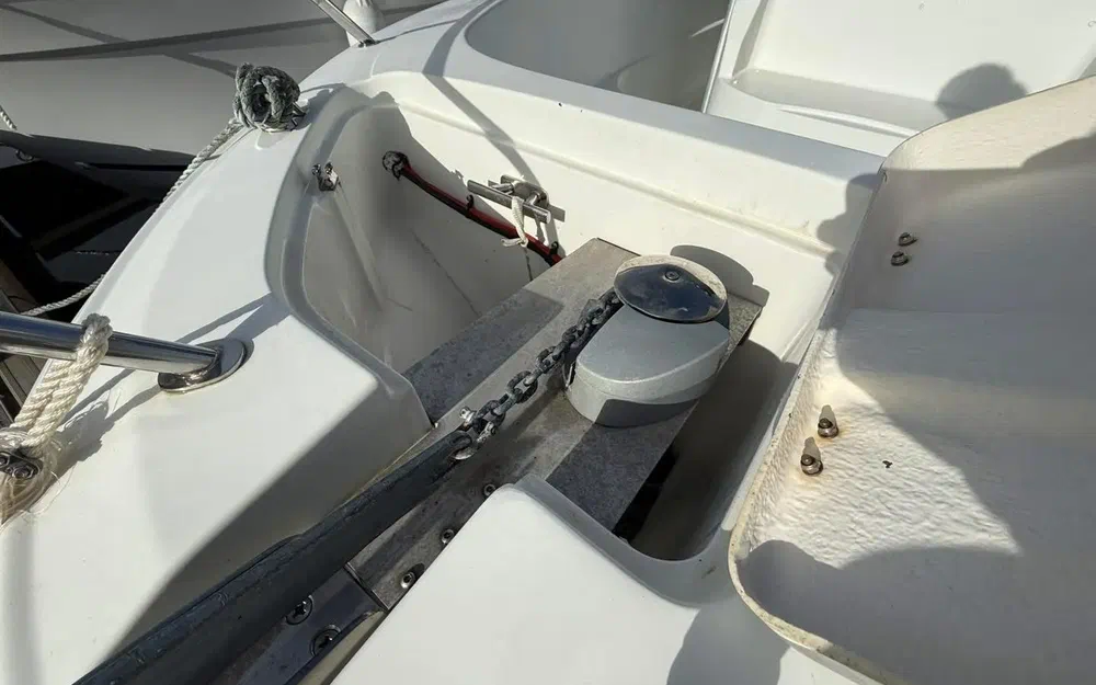 slider 6 Pacific Craft 670 Open