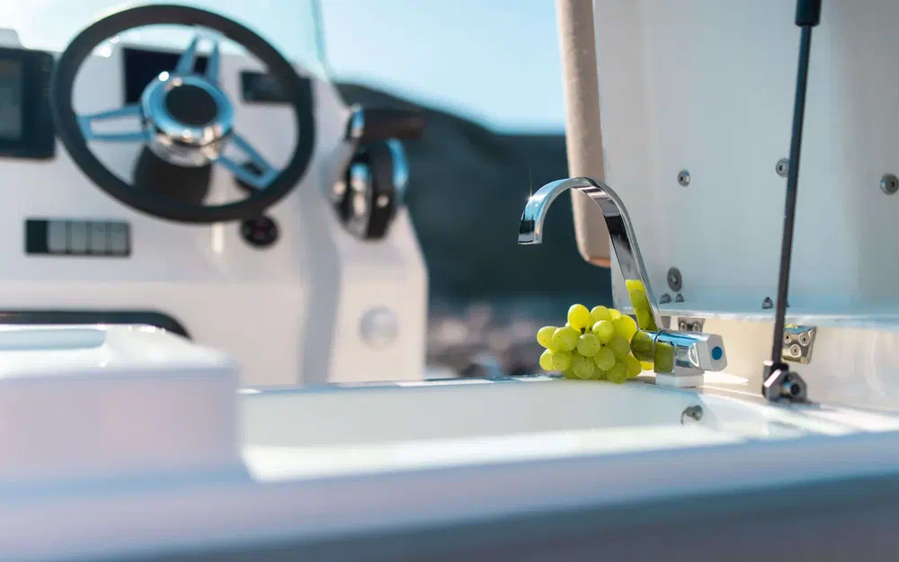 slider 1 Zodiac Medline 7.5