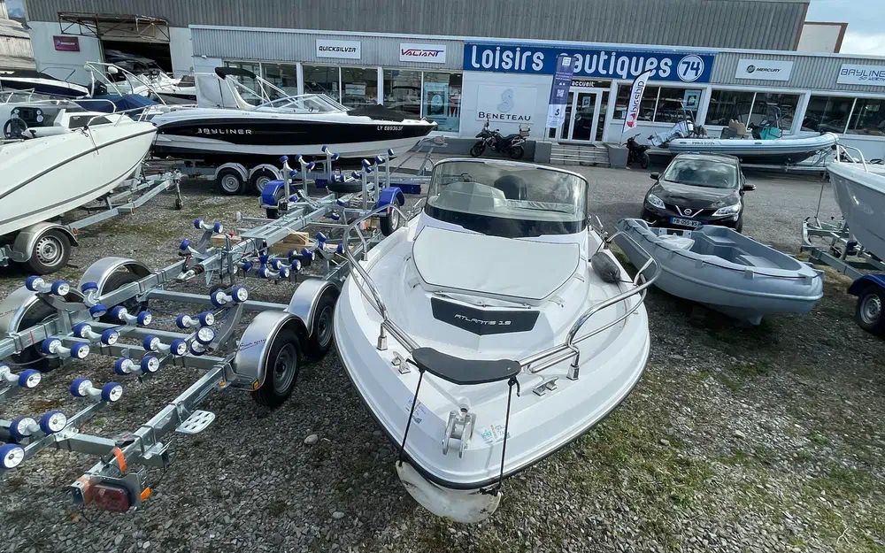 slider 2 Ranieri Atlantis 19