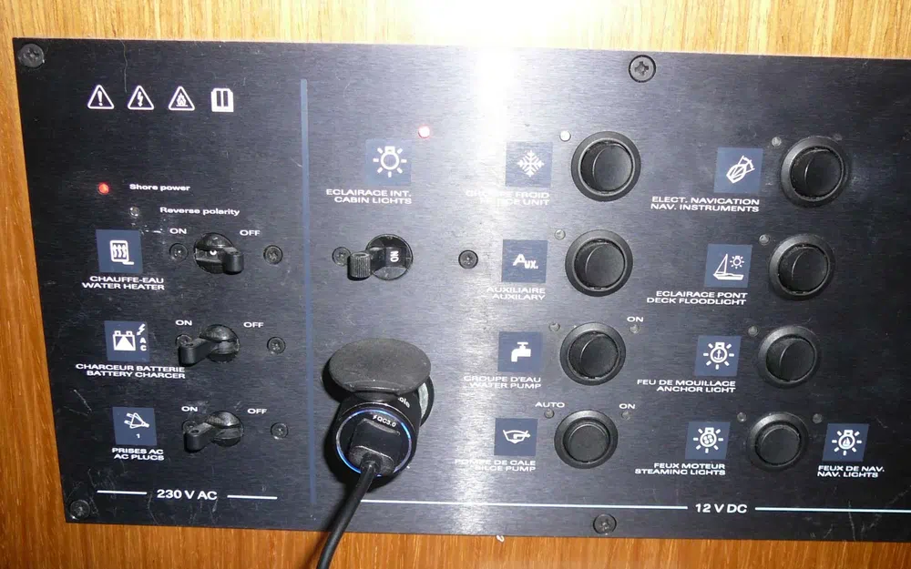 slider 11 Jeanneau Sun Odyssey 36 i