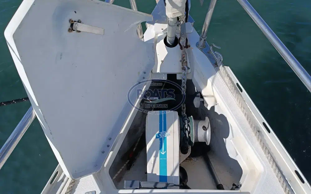 slider 12 Jeanneau Sun Odyssey 32.1