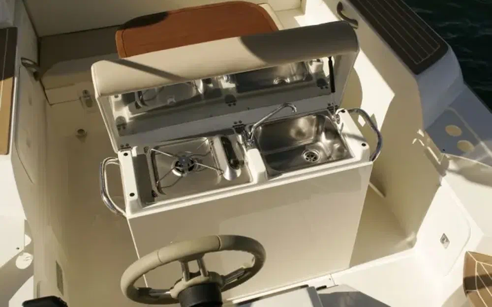 slider 3 Capelli Tempest 770 WA