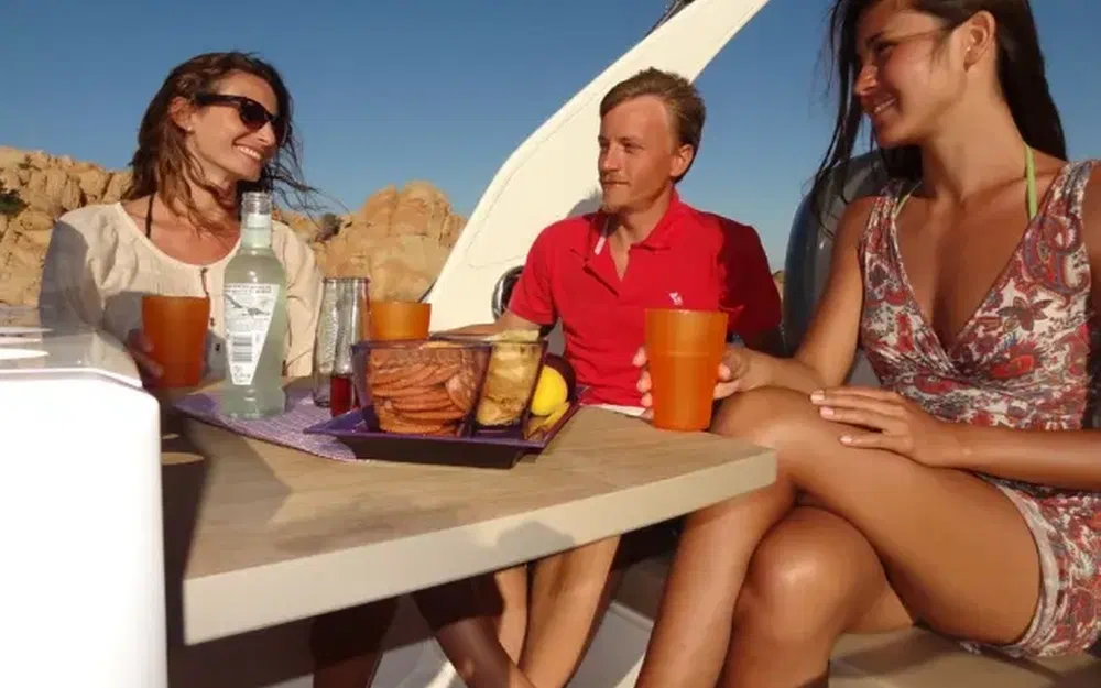 slider 5 Capelli Tempest 850 WA