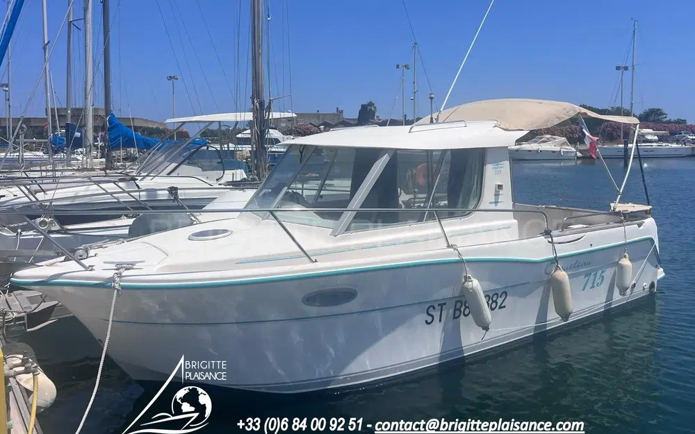 slider 0 Ocqueteau 715