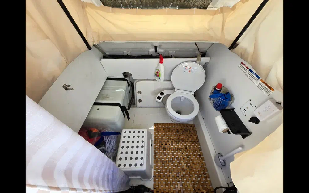 slider 6 Bayliner VR5 Cuddy OB