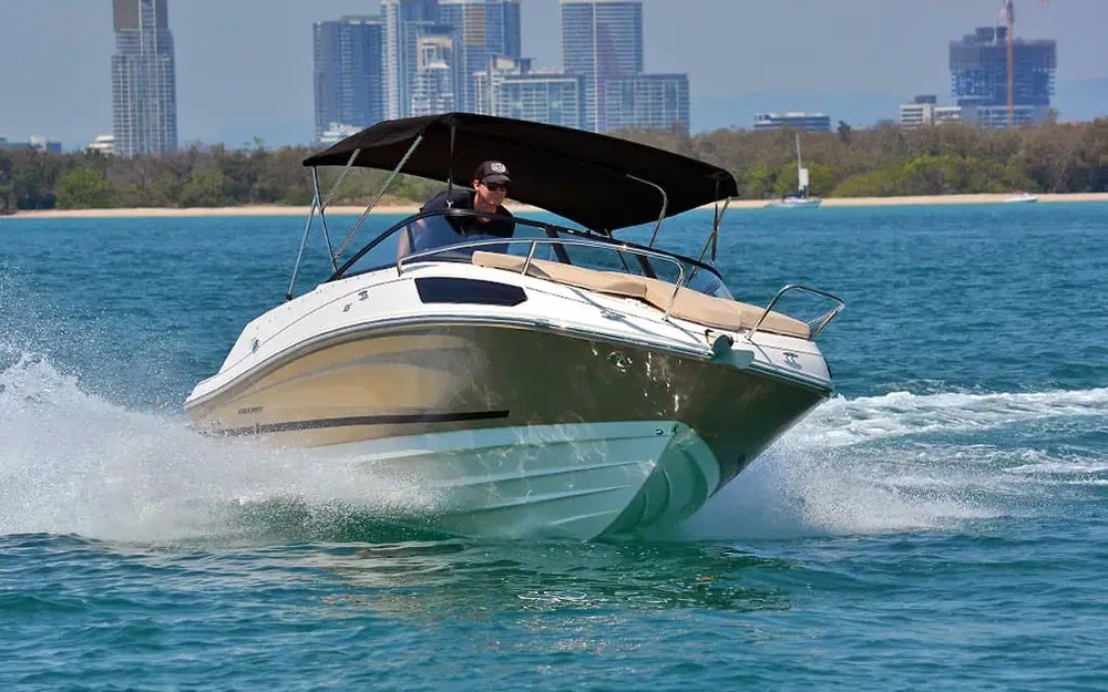 slider 25 Bayliner VR5 Cuddy OB