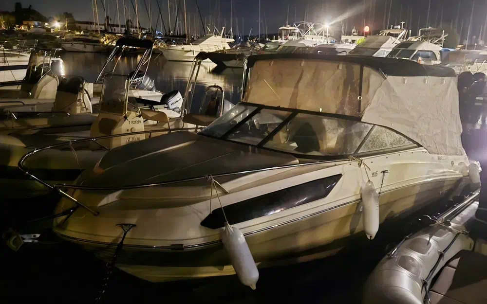 slider 13 Bayliner VR5 Cuddy OB