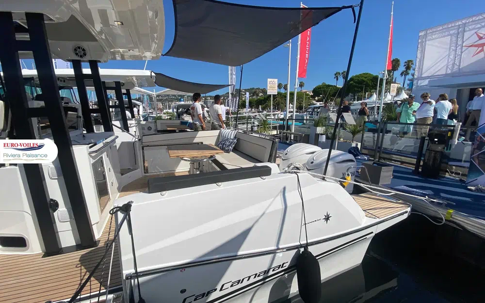 slider 9 Jeanneau Cap Camarat 10.5 WA Cap Camarat 10.5 Wa Serie 2