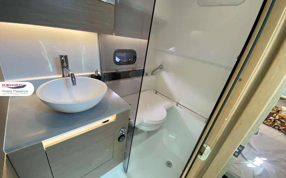 slider 18 Jeanneau Cap Camarat 10.5 WA Cap Camarat 10.5 Wa Serie 2