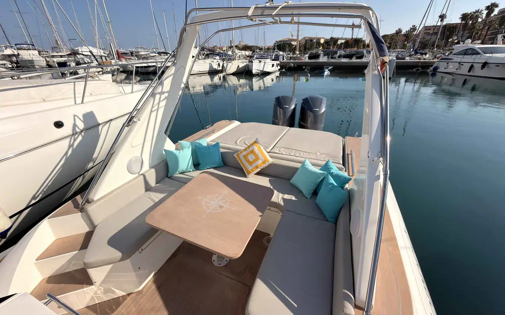 slider 2 Capelli Tempest 40