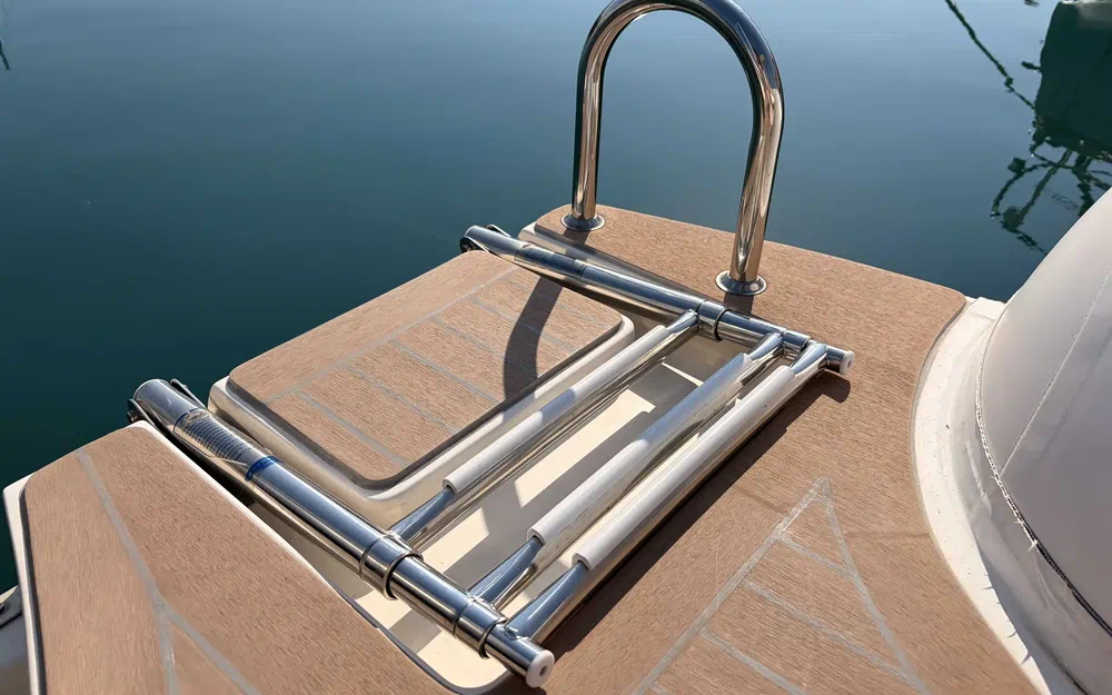 slider 7 Capelli Tempest 40