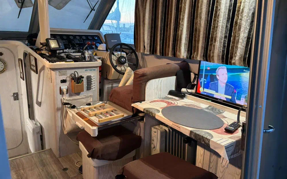 slider 17 Beneteau Antares 10.20