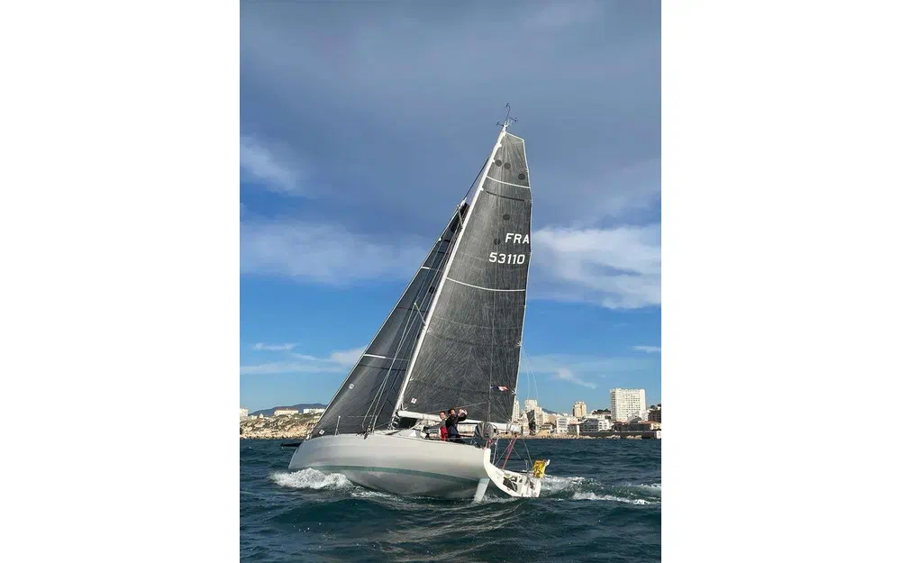 slider 2 Jeanneau Sun Fast 3300