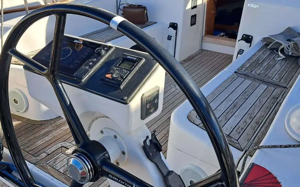 slider 15 Salona 380