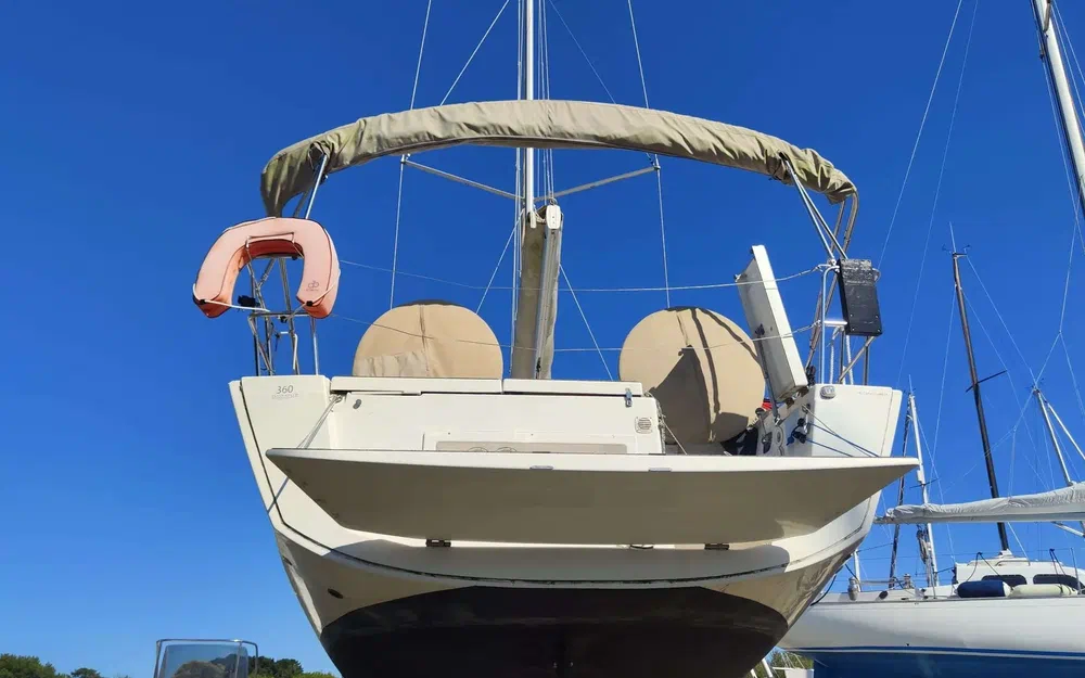 slider 19 Dufour 360 Grand Large