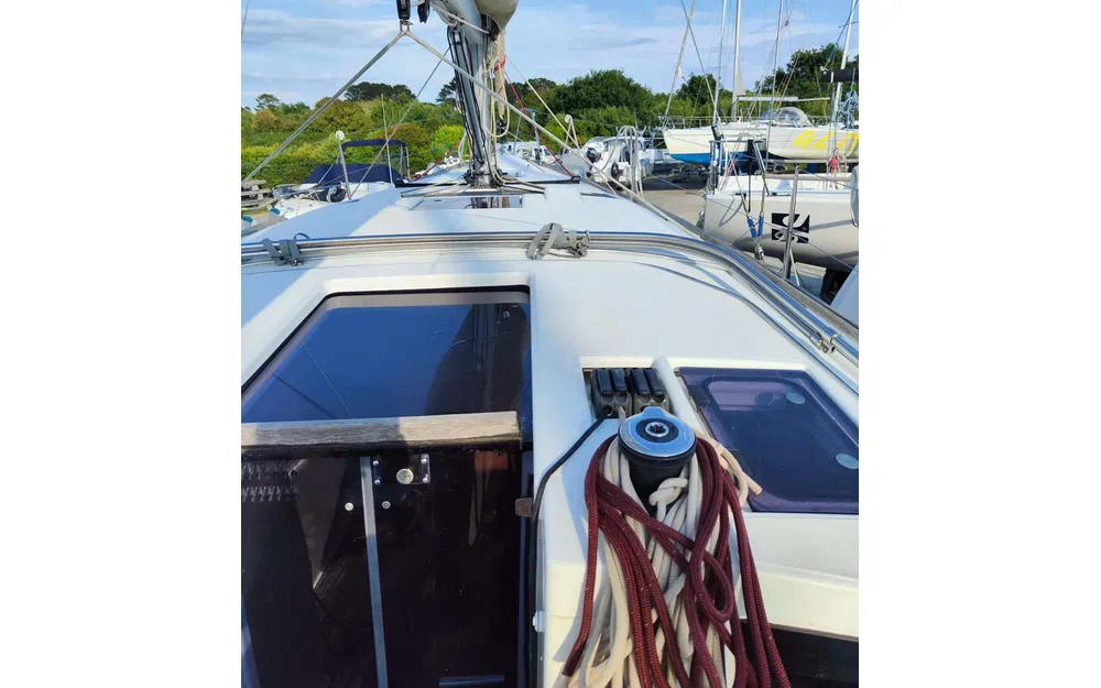 slider 3 Dufour 360 Grand Large