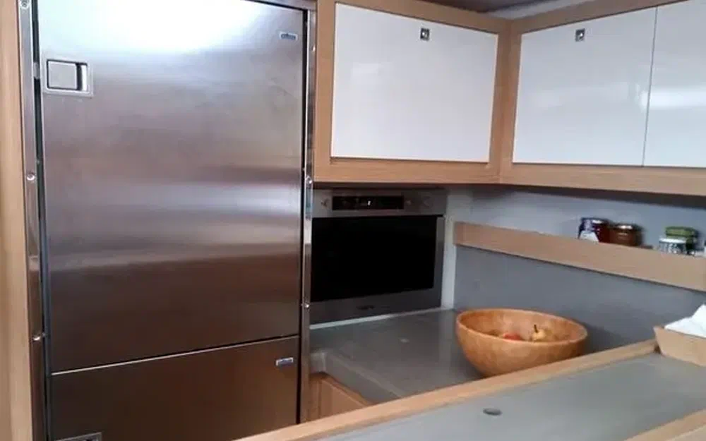 slider 17 Dufour 530