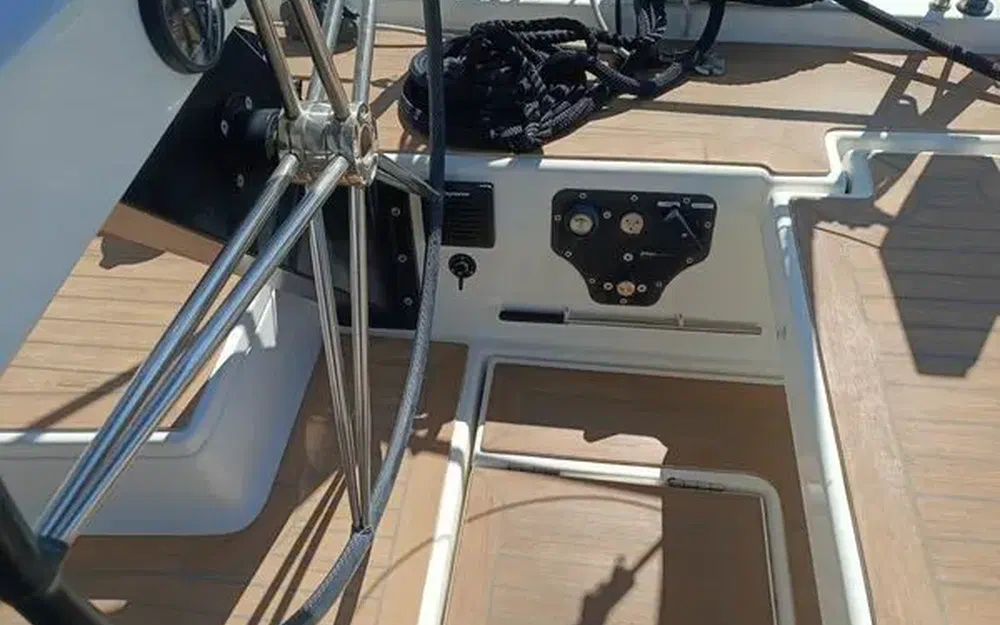 slider 43 Dufour 530