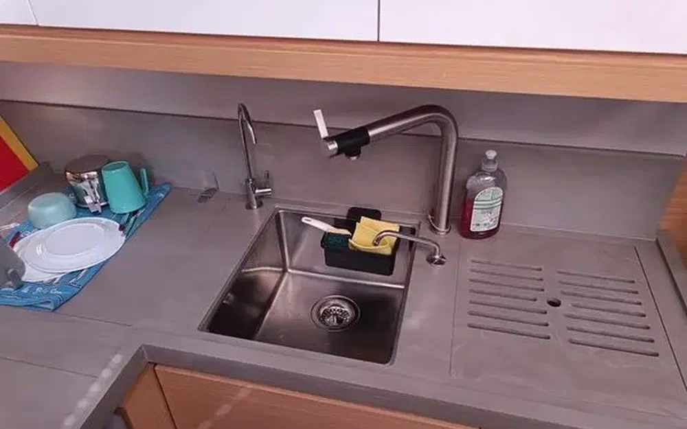 slider 52 Dufour 530