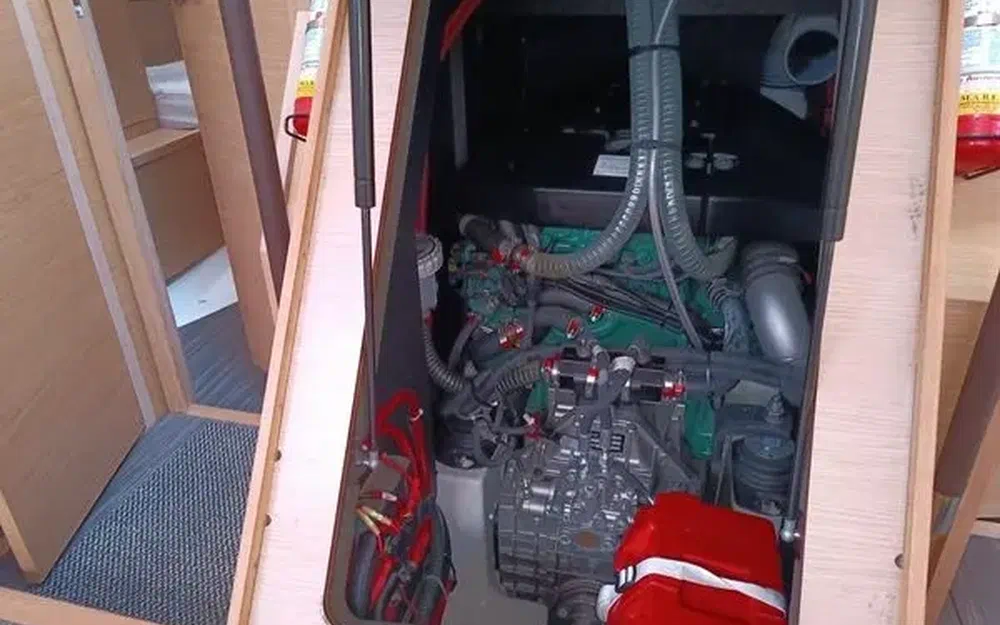 slider 53 Dufour 530