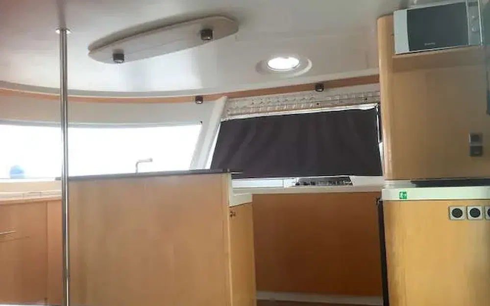 slider 3 Fountaine Pajot Salina 48