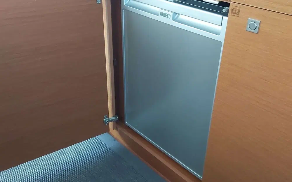 slider 2 Jeanneau NC 9