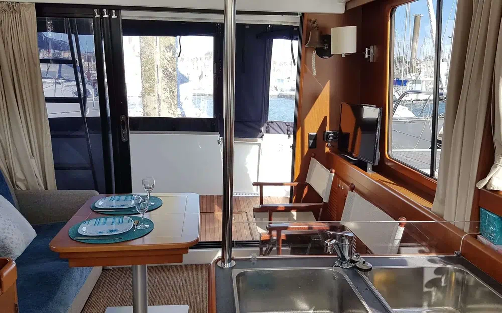 slider 10 Beneteau Swift Trawler 34