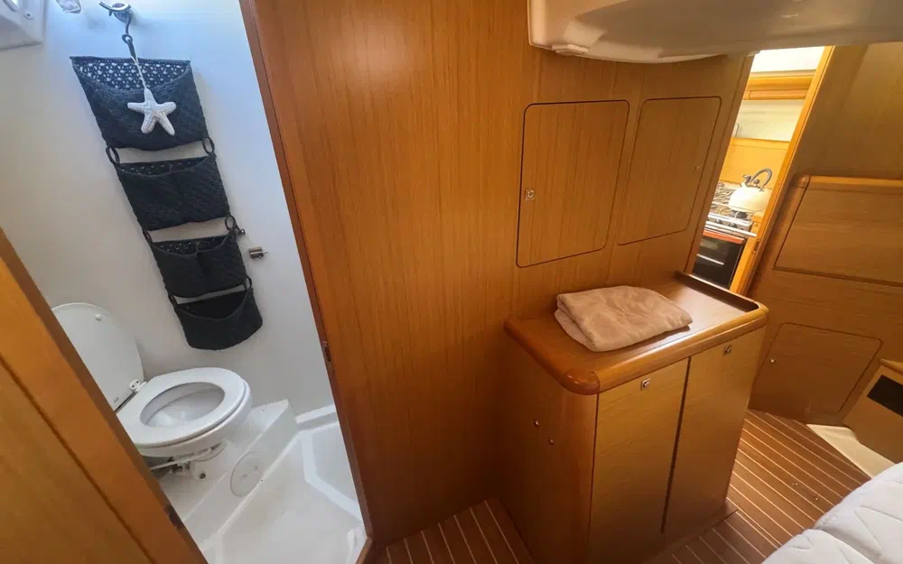 slider 12 Jeanneau Sun Odyssey 50 DS