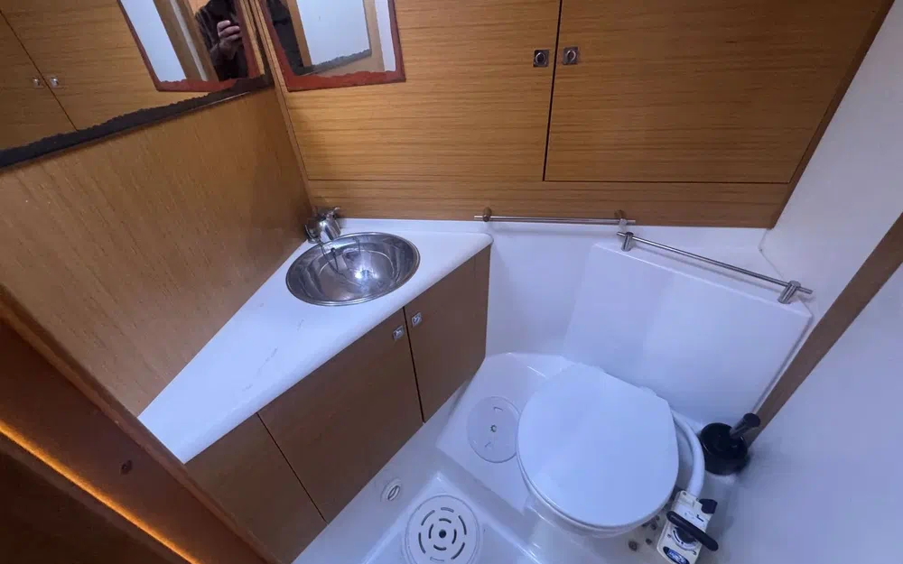 slider 11 Jeanneau Sun Odyssey 50 DS