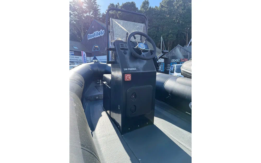 slider 1 Tarpon AD 55